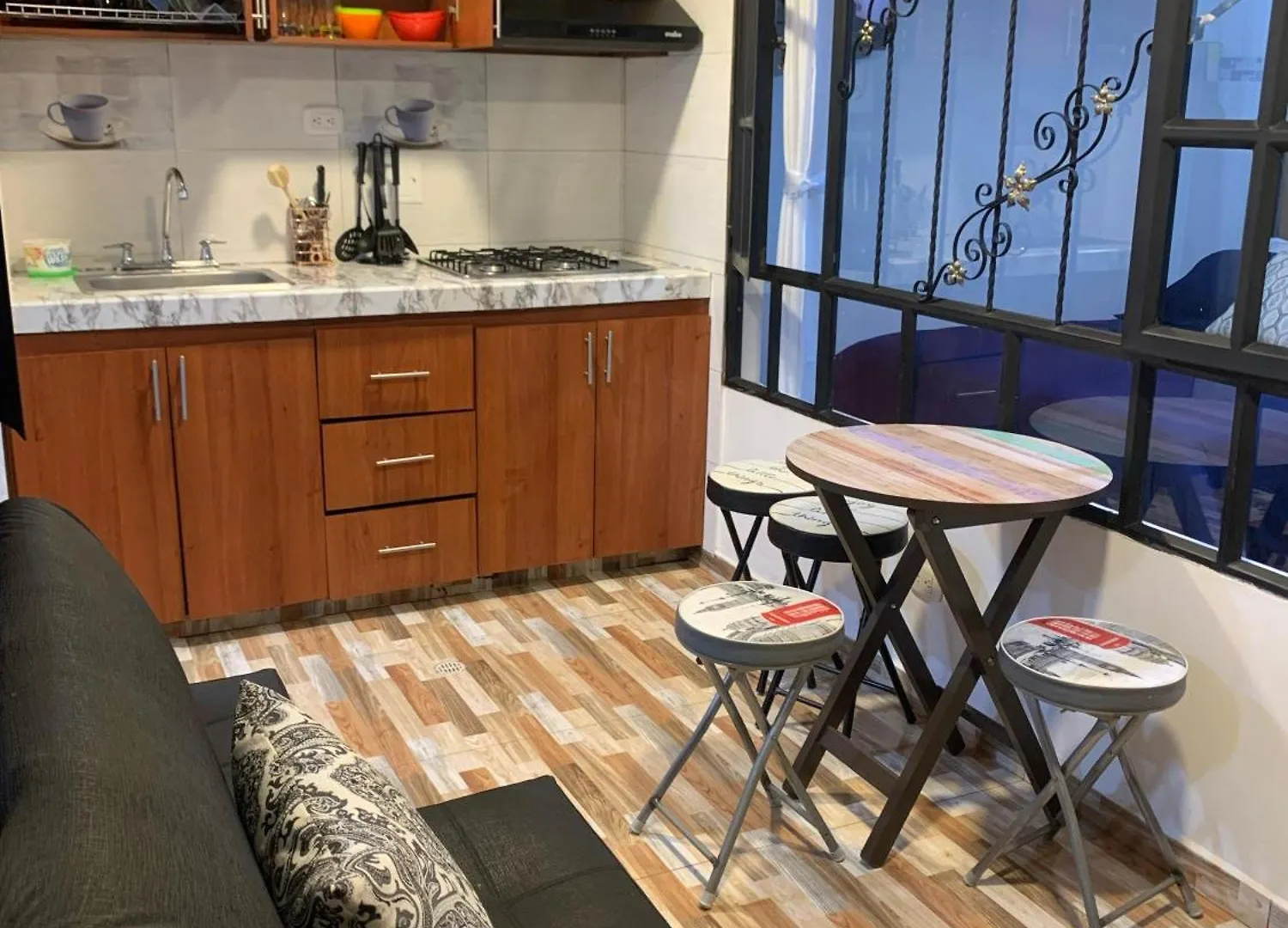 Apartasuite Privado Cerca Al Aeropuerto Bogotá 0*,  Kolumbia